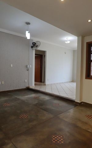 Casa para alugar com 450m², 4 quartos e 4 vagasSala de Jantar