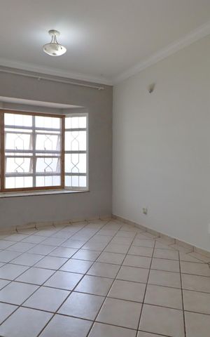 Casa para alugar com 450m², 4 quartos e 4 vagasSala