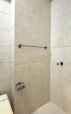 Studio para alugar com 26m², 1 quarto e sem vaga Studio para alugar com 26m², 1 quarto e sem vagaBanheiro social