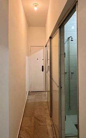 Studio para alugar com 26m², 1 quarto e sem vaga Studio para alugar com 26m², 1 quarto e sem vagaCorredor de acesso