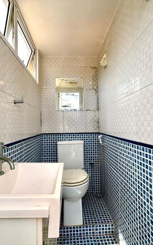 Apartamento para alugar com 180m², 2 quartos e 2 vagas Apartamento para alugar com 180m², 2 quartos e 2 vagasCobertura - lavabo