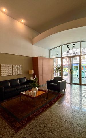 Apartamento para alugar com 180m², 2 quartos e 2 vagas Apartamento para alugar com 180m², 2 quartos e 2 vagasPortaria