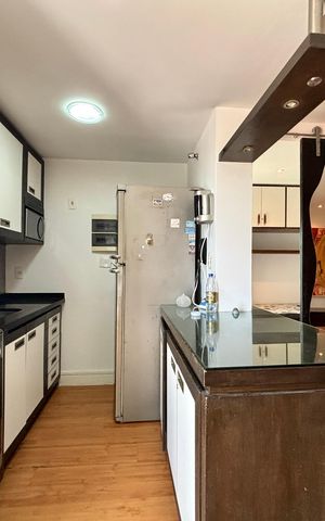 Apartamento para alugar com 180m², 2 quartos e 2 vagas Apartamento para alugar com 180m², 2 quartos e 2 vagasCozinha