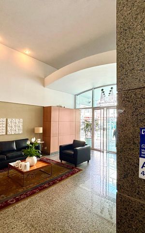 Apartamento para alugar com 180m², 2 quartos e 2 vagas Apartamento para alugar com 180m², 2 quartos e 2 vagasPlaca