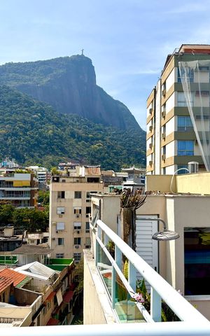 Apartamento para alugar com 180m², 2 quartos e 2 vagas Apartamento para alugar com 180m², 2 quartos e 2 vagasCobertura com vista para o Cristo Redentor