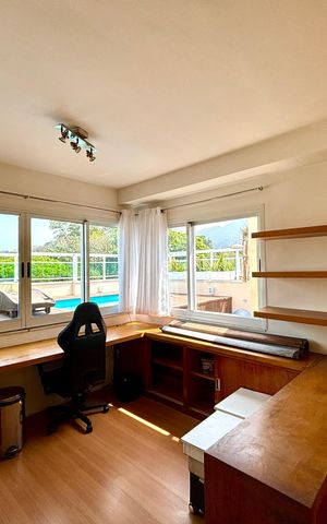 Apartamento para alugar com 180m², 2 quartos e 2 vagas Apartamento para alugar com 180m², 2 quartos e 2 vagasSala 2/escritório