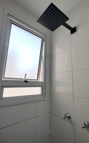 Apartamento à venda com 43m², 2 quartos e 1 vagaBanheiro Social