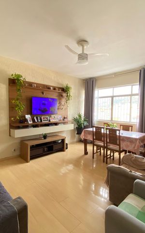 Apartamento à venda com 93m², 3 quartos e 1 vaga Apartamento à venda com 93m², 3 quartos e 1 vagaSala