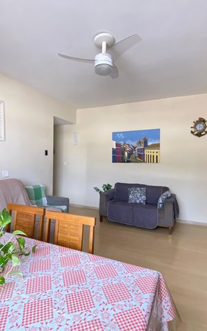 Apartamento à venda com 93m², 3 quartos e 1 vaga Apartamento à venda com 93m², 3 quartos e 1 vagaSala