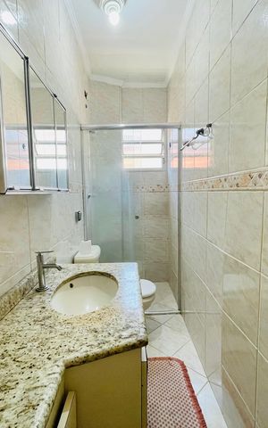 Apartamento à venda com 52m², 2 quartos e 1 vaga Apartamento à venda com 52m², 2 quartos e 1 vagaBanheiro