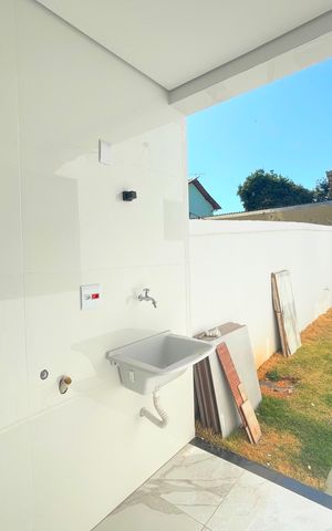 Casa à venda com 130m², 3 quartos e 2 vagasÁrea de serviço