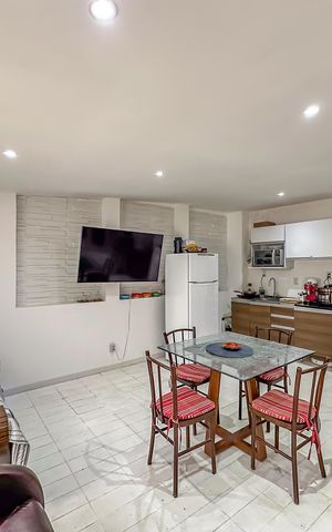 Casa à venda com 280m², 4 quartos e 2 vagas Casa à venda com 280m², 4 quartos e 2 vagasSuíte master