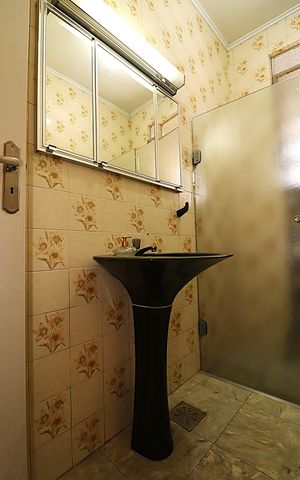 Apartamento à venda com 115m², 3 quartos e sem vagaBanheiro