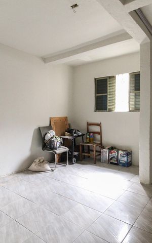 Casa à venda com 121m², 2 quartos e 1 vaga Casa à venda com 121m², 2 quartos e 1 vagaSala
