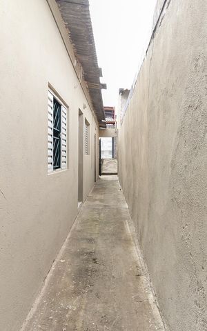 Casa à venda com 121m², 2 quartos e 1 vaga Casa à venda com 121m², 2 quartos e 1 vagaCorredor Externo