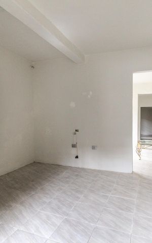 Casa à venda com 121m², 2 quartos e 1 vaga Casa à venda com 121m², 2 quartos e 1 vagaSala