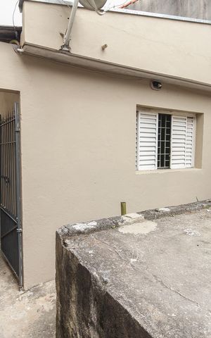 Casa à venda com 121m², 2 quartos e 1 vaga Casa à venda com 121m², 2 quartos e 1 vagaGaragem