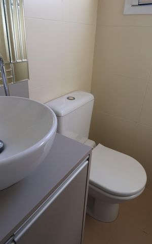 Casa à venda com 355m², 5 quartos e 4 vagasBanheiro 2 - Casa 2