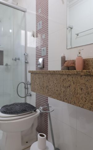 Casa à venda com 355m², 5 quartos e 4 vagasBanheiro