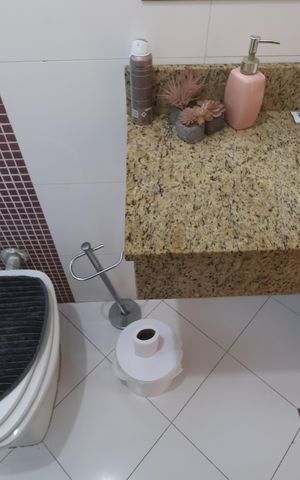 Casa à venda com 355m², 5 quartos e 4 vagasBanheiro