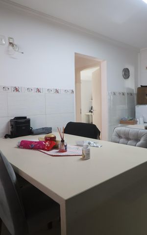 Casa à venda com 355m², 5 quartos e 4 vagasCozinha - Armários
