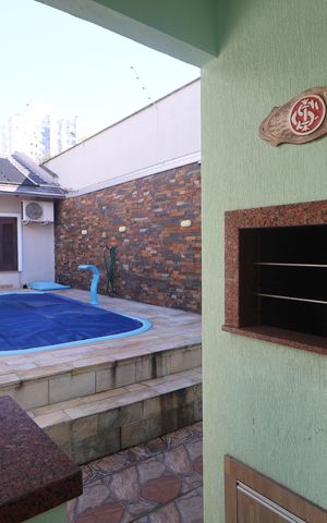 Casa à venda com 355m², 5 quartos e 4 vagasEspaço Gourmet