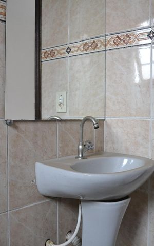 Casa de condomínio à venda com 105m², 3 quartos e 2 vagasBanheiro Suíte