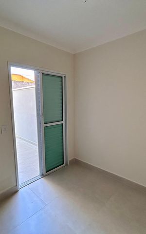 Casa à venda com 135m², 4 quartos e 3 vagas Casa à venda com 135m², 4 quartos e 3 vagasQuarto 2