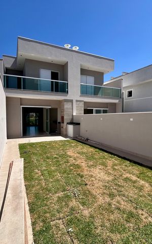 Casa à venda com 135m², 4 quartos e 3 vagas Casa à venda com 135m², 4 quartos e 3 vagasQuintal