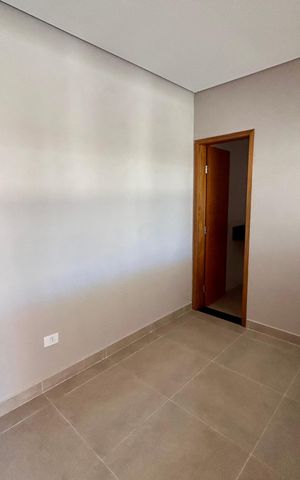 Casa à venda com 135m², 4 quartos e 3 vagas Casa à venda com 135m², 4 quartos e 3 vagasSuíte 1