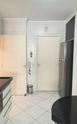 Apartamento à venda com 97m², 2 quartos e 3 vagas Apartamento à venda com 97m², 2 quartos e 3 vagasCozinha