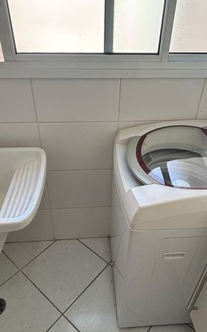 Apartamento à venda com 97m², 2 quartos e 3 vagas Apartamento à venda com 97m², 2 quartos e 3 vagasÁrea de Serviço