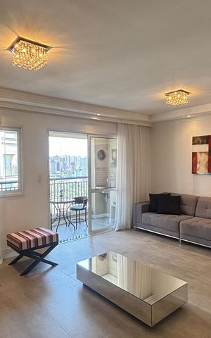 Apartamento à venda com 97m², 2 quartos e 3 vagas Apartamento à venda com 97m², 2 quartos e 3 vagasSala