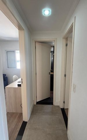 Apartamento à venda com 97m², 2 quartos e 3 vagas Apartamento à venda com 97m², 2 quartos e 3 vagasCorredor