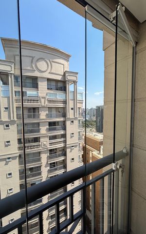 Apartamento à venda com 97m², 2 quartos e 3 vagas Apartamento à venda com 97m², 2 quartos e 3 vagasVaranda da Suíte