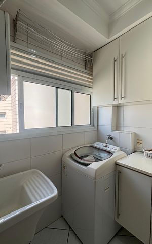 Apartamento à venda com 97m², 2 quartos e 3 vagas Apartamento à venda com 97m², 2 quartos e 3 vagasÁrea de Serviço
