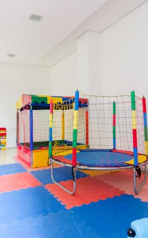 Apartamento à venda com 97m², 2 quartos e 3 vagas Apartamento à venda com 97m², 2 quartos e 3 vagasÁrea comum - Brinquedoteca