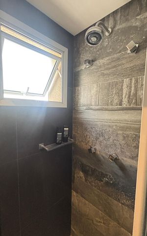 Apartamento à venda com 97m², 2 quartos e 3 vagas Apartamento à venda com 97m², 2 quartos e 3 vagasBanheiro Social