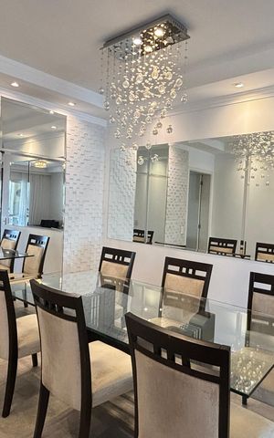 Apartamento à venda com 97m², 2 quartos e 3 vagas Apartamento à venda com 97m², 2 quartos e 3 vagasSala de Jantar