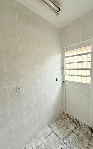 Casa para alugar com 49m², 2 quartos e sem vaga