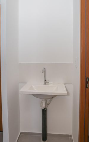 Apartamento para alugar com 38m², 2 quartos e sem vaga Apartamento para alugar com 38m², 2 quartos e sem vagaBanheiro