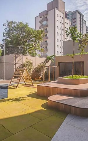 Apartamento à venda com 115m², 3 quartos e 2 vagas Apartamento à venda com 115m², 3 quartos e 2 vagasÁrea comum - Playground