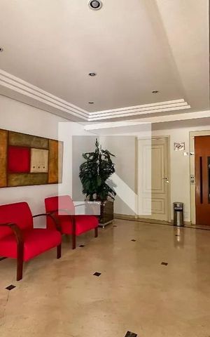 Apartamento à venda com 96m², 2 quartos e 2 vagasHall social