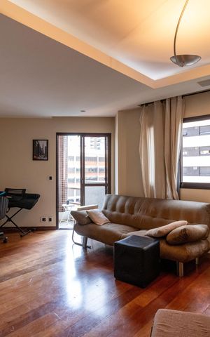 Apartamento à venda com 96m², 2 quartos e 2 vagasSala