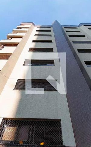 Apartamento à venda com 96m², 2 quartos e 2 vagasFachada