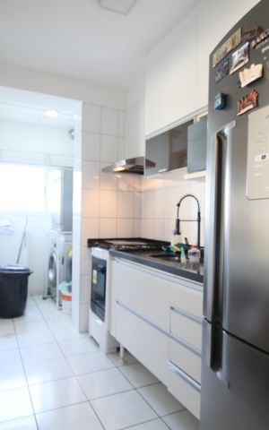 Apartamento para alugar com 69m², 2 quartos e 2 vagasCozinha