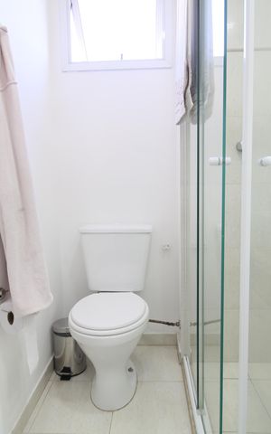Apartamento para alugar com 69m², 2 quartos e 2 vagasBanheiro suíte 