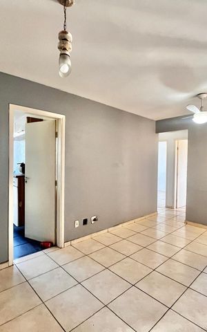 Apartamento à venda com 79m², 3 quartos e 1 vaga Apartamento à venda com 79m², 3 quartos e 1 vagaSala