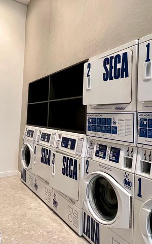 Studio à venda com 25m², 1 quarto e sem vaga Studio à venda com 25m², 1 quarto e sem vagaÁrea comum - Lavanderia