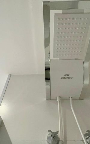 Studio à venda com 25m², 1 quarto e sem vaga Studio à venda com 25m², 1 quarto e sem vagaBanheiro Social